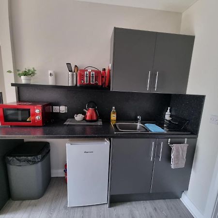Grey Stone Studio Apartments Галіфакс Екстер'єр фото